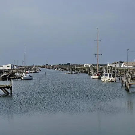Nyaraló Les Joublanchas : Maison Familiale Et Campagne Pour 16