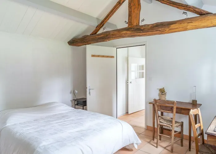 Hébergement de vacances Les Joublanchas : Maison Familiale Et Campagne Pour 16