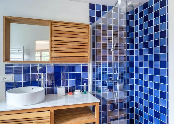 Les Joublanchas : Maison Familiale Et Campagne Pour 16 Notre-Dame-de-Monts